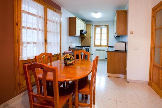 Apartamentos Mazcaray Б'єльса Номер фото